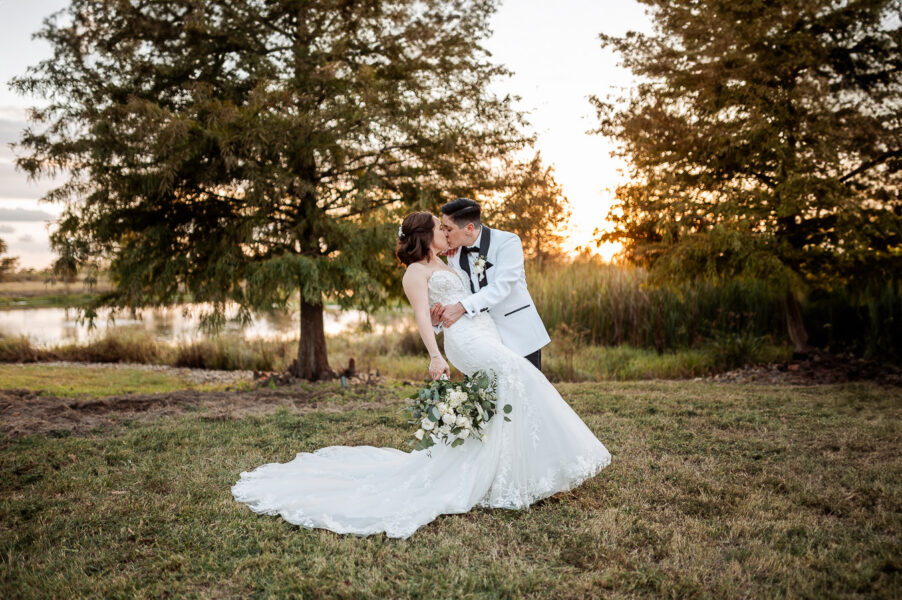 Wedding Photographer at Beckendorff Farms
